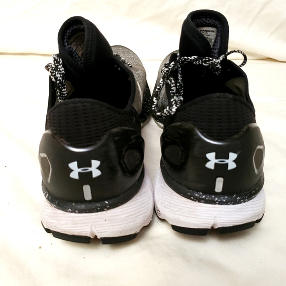 Under Armour Women's Trainers Grey black Size 9 - Picture 3 of 6